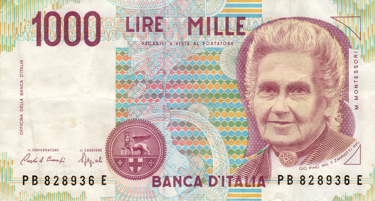 Immagine di Maria Montessori con le Lire, simbolo del valore educativo e storico.