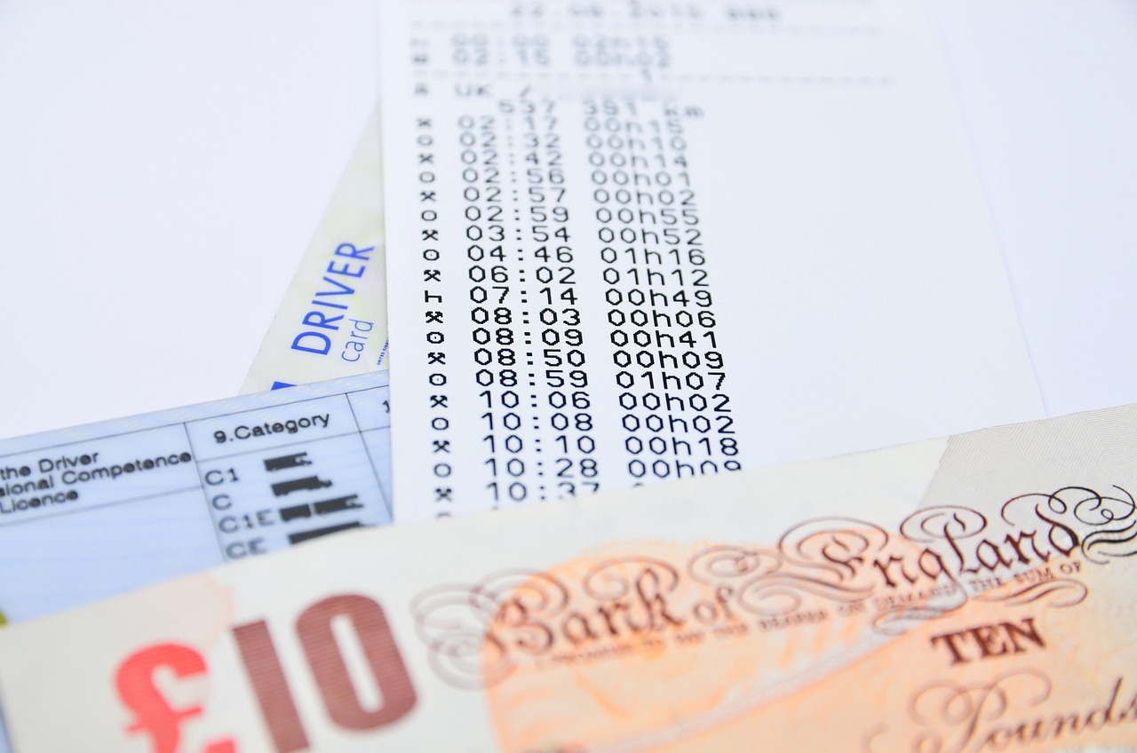 Illustrazione che spiega le nuove esenzioni dal pagamento del bollo auto.