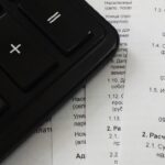 Algoritmo che analizza dati di spesa e reddito per controlli sui conti correnti.