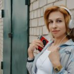 Immagine di un walkman Sony vintage con dettagli e quotazioni attuali nel mercato dell'usato.