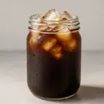 Estratto a freddo di caffè: come si prepara, vantaggi e ricette